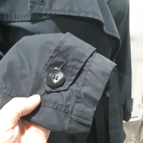 United Colors of Benetton navy blue doublebreasted trenchcoat. Size 10 - Picture 6 of 9